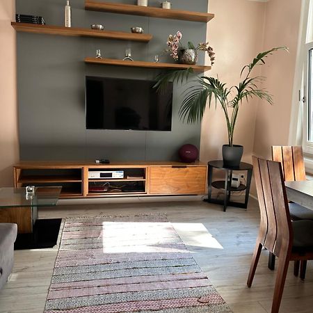 Komfortables Appartement Zentral Gelegen Erfurt Exterior foto